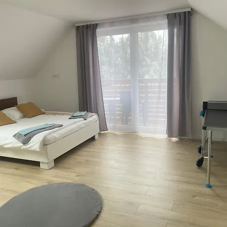 Mima Nová Lesná